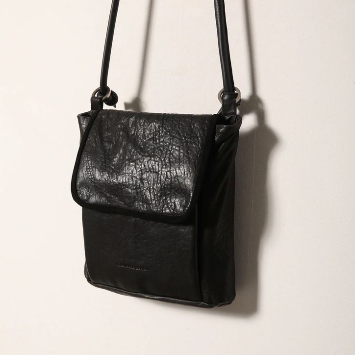 Leather shoulder bags for women