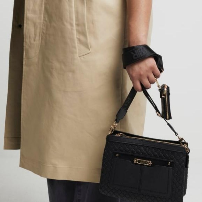 leather shoulder bag